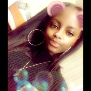 Meet your Posher, Rokia